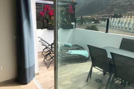 Appartement Harrys Atico Puerto De Mogan Extérieur photo